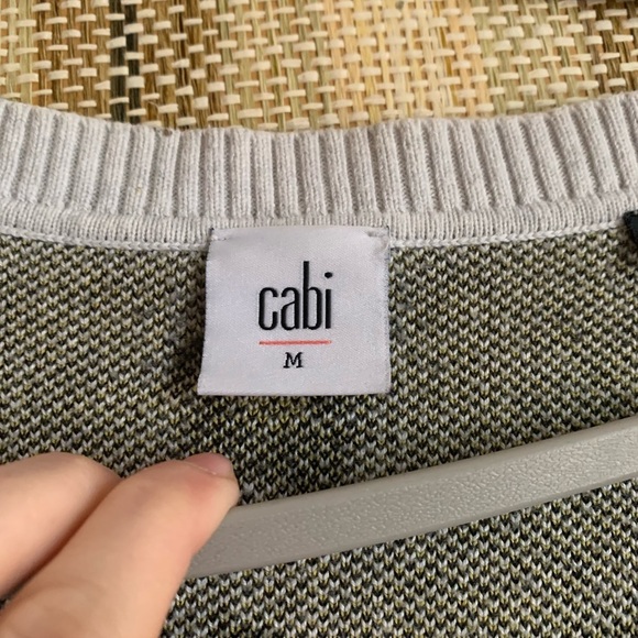 CABi Floral Patterned Gray Sweater Cardigan Women Size M Button Up Casual - Picture 4 of 5